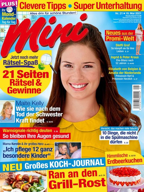 Süße Prinzessin Zeigt Sich In Scharfen Nylons Süße Prinzessin Zeigt Sich In Scharfen Nylons