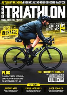 220 Triathlon Magazine issue 11/2021